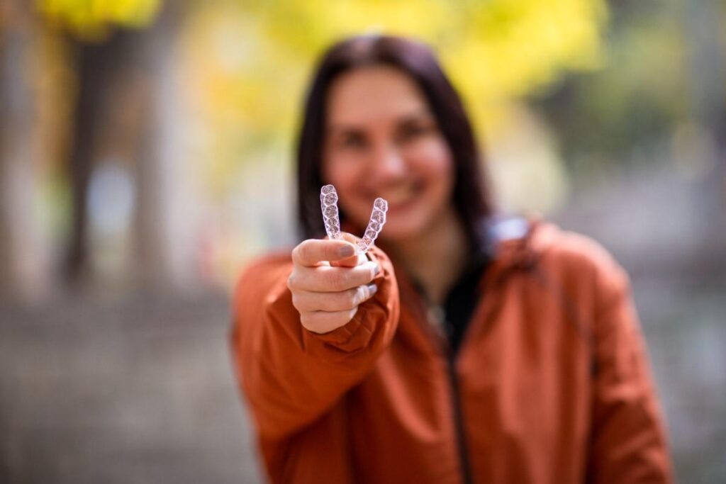Why Autumn Is the Best Time to Start Invisalign (and Show Off Your Glow-Up)